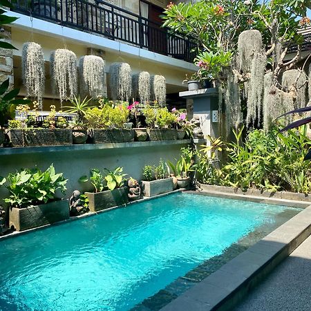 Frog Homestay Sanur Exterior photo