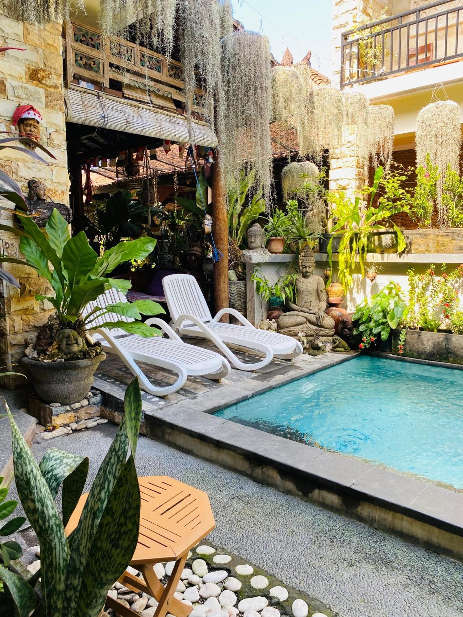 Frog Homestay Sanur Exterior photo
