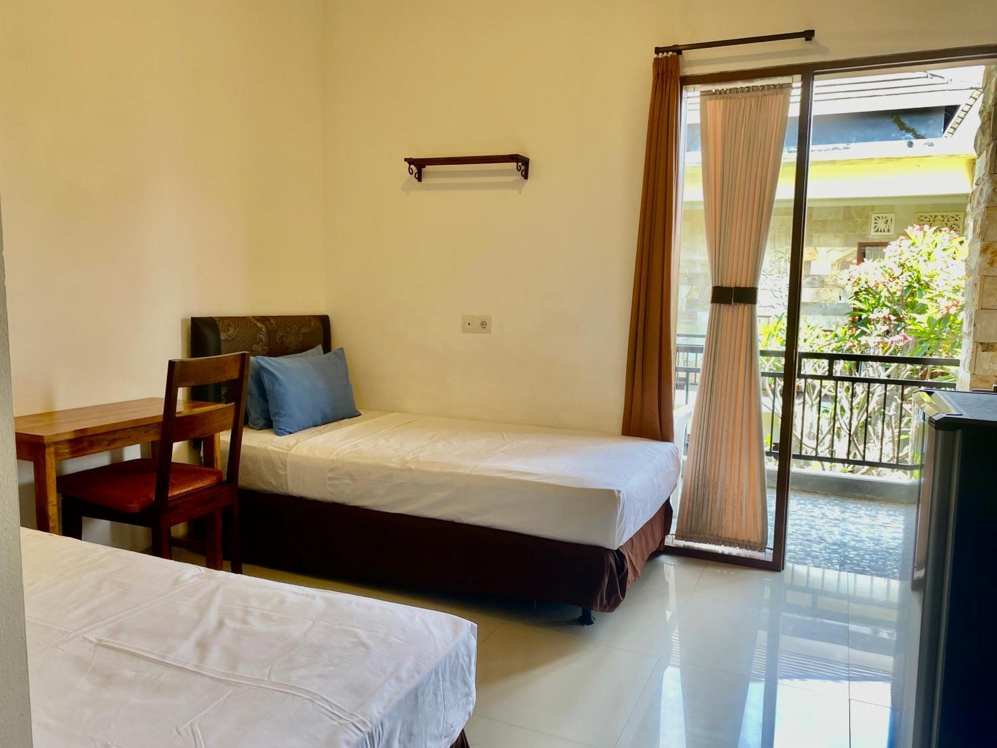 Frog Homestay Sanur Exterior photo