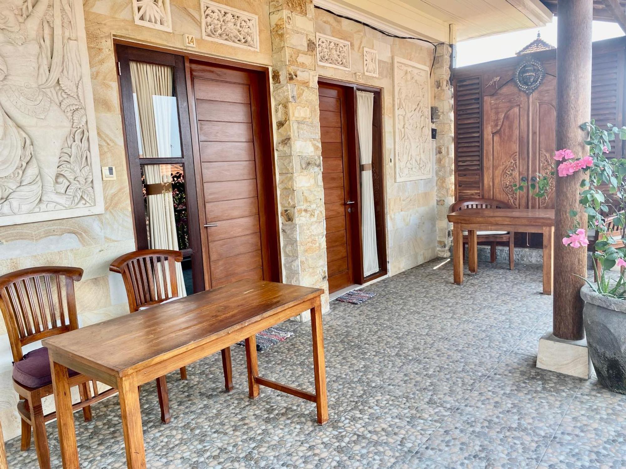 Frog Homestay Sanur Exterior photo